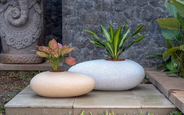 pebbles illuminated planters