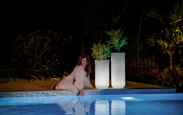 tokyo high illuminated round planters