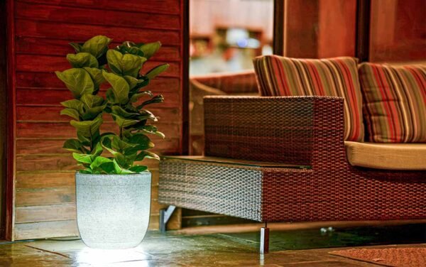 milano short illuminated round planters