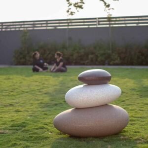 pebbles illuminated pot