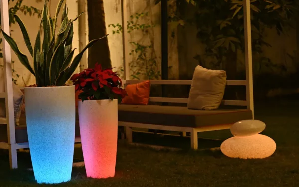 venice illuminated planter